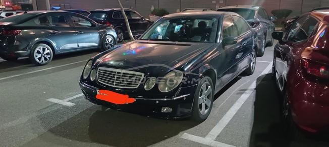 مرسيدس-بنز 220 ديزل أوتوماتيك 2003 في طنجة