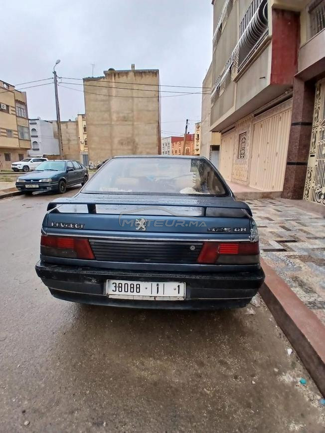 سيارة للبيع بيجو نقية
