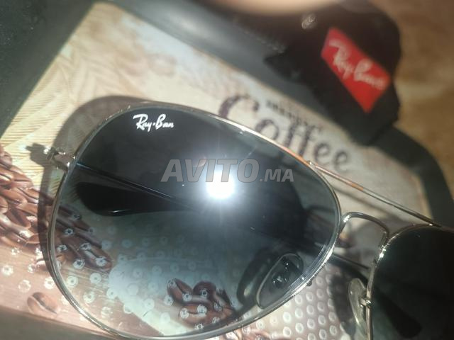نظارات شمسية Ray-Ban أصلية بحالة ممتازة جداً UV