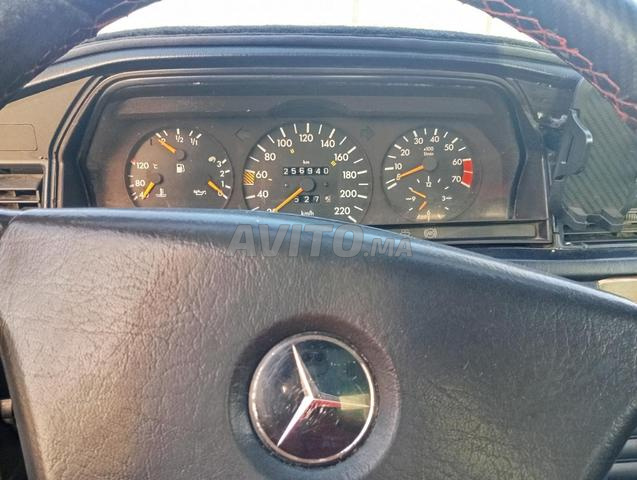 Mercedes 190