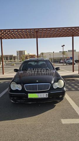Mercedes-Benz 220 Diesel Automatique 2003 - 2