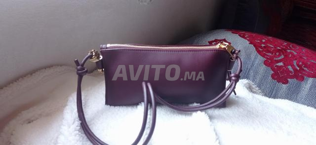 شنطة LOEWE أصلية جلد بوردو Pouch - 2