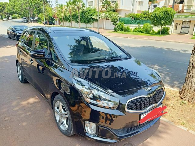 Kia Carens - 2