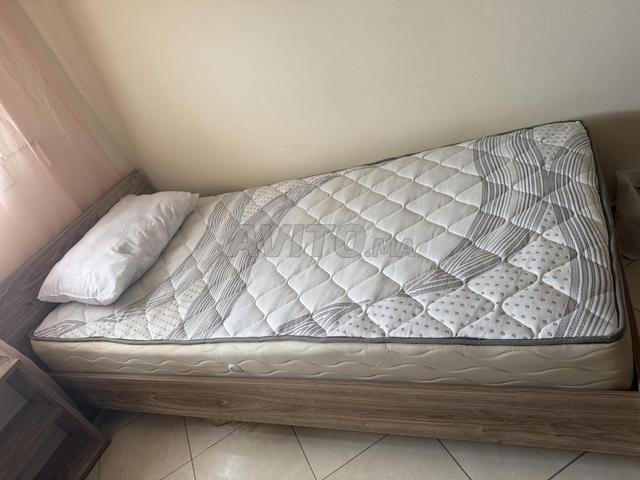 Lit et matelas à vendre - 2