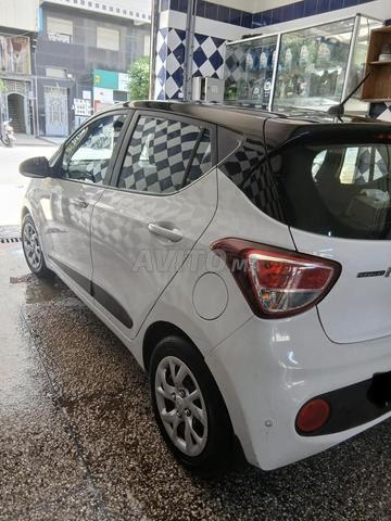 Hyundai grand i10 - 2