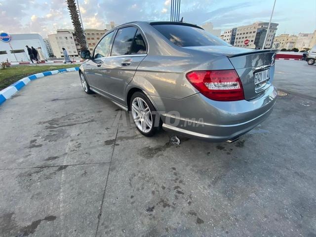 مرسيدس بنز 220 ديزل أوتوماتيك 2007 في طنجة - 2