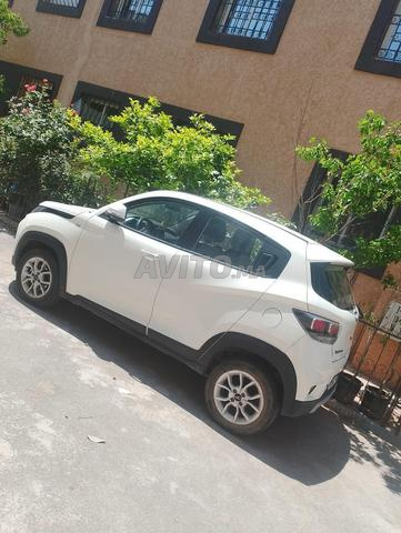 Voiture Mahindra KUV 100 à vendre, prix 9.500 - 2