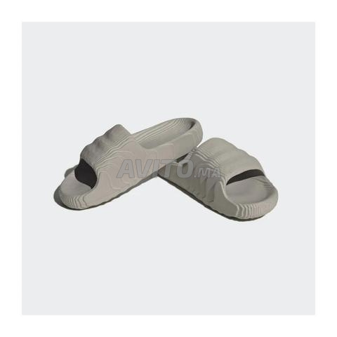 Sandales Adidas Drigin neuves - 2