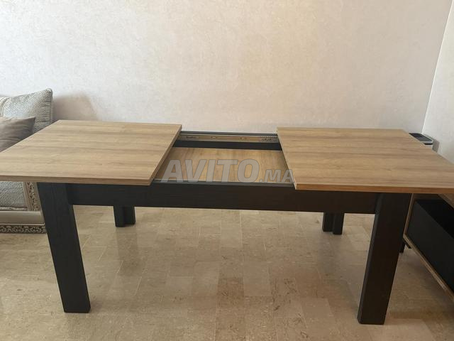 Table à manger - 2