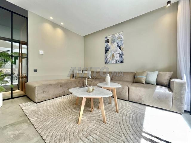 Joli Studio Meublé Avec Terrasse, Résidence Neuve - 2