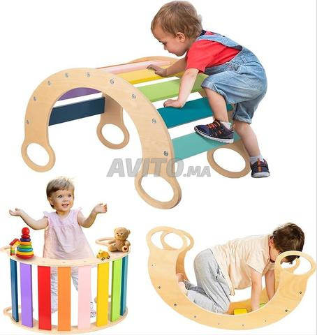 قوس التسلق بألوان قوس قزح