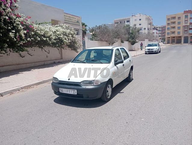 Fiat Palio Essence 2001 - 2