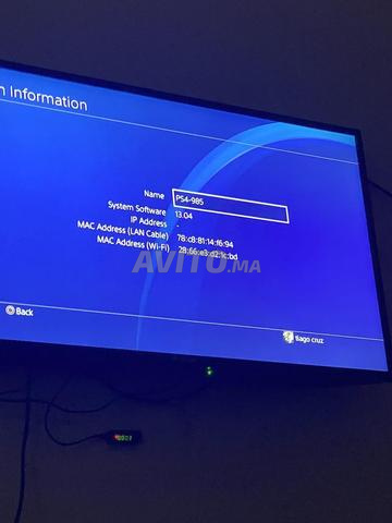 PS4 Pro 2 manettes avec des jeux - 2