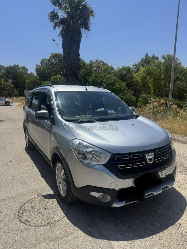 Dacia Lodgy Diesel Manuelle 2023 à Tanger