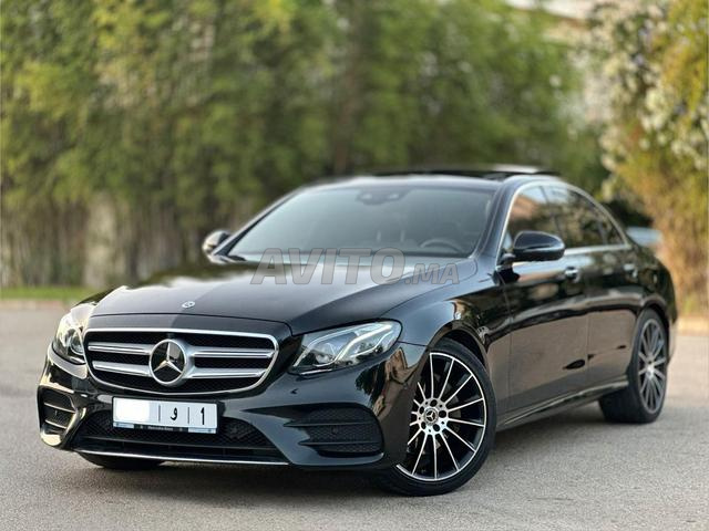 Mercedes-Benz Classe E 220d AMG LINE PLUS - 2