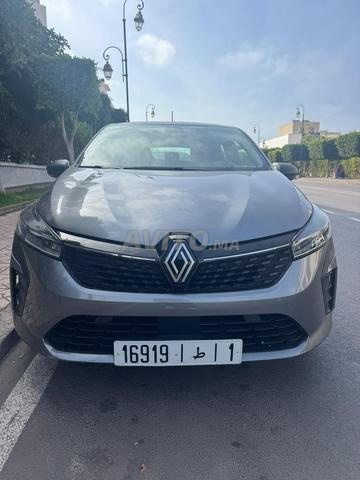 Renault Clio essence automatique 2024 - 2