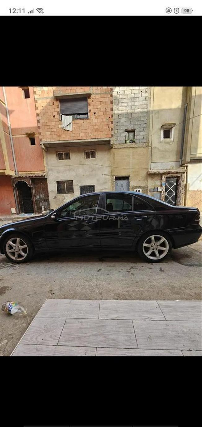 Mercedes-Benz 220 Diesel Manuelle 2006 à Salé