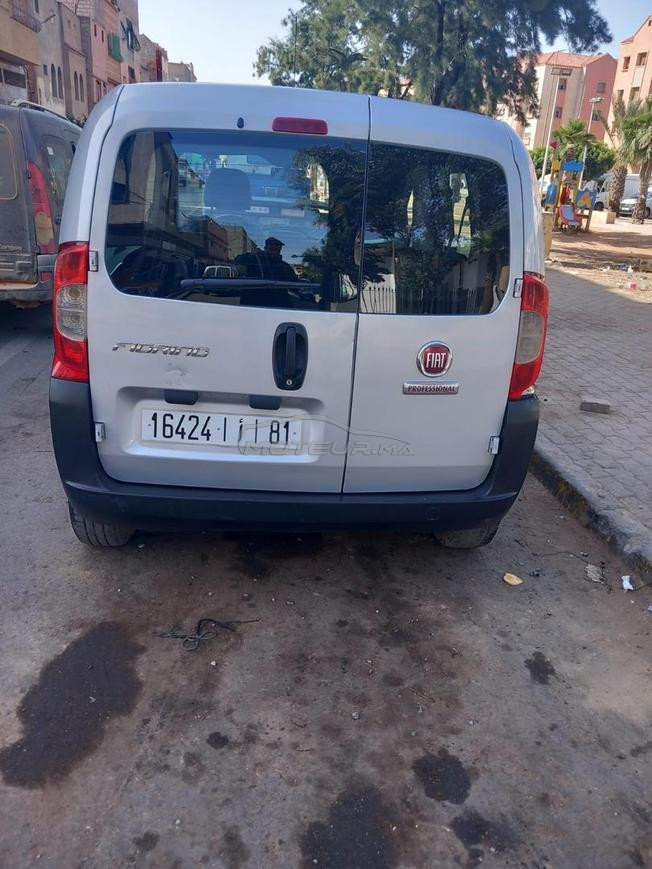 سيارة جديدة للبيع