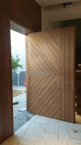 Les portes de villas en bois - 2