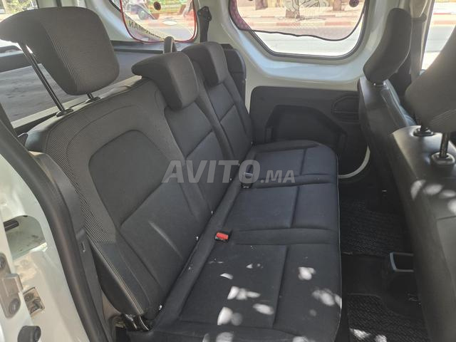 Renault Express Diesel Manuelle 2023 à Settat - 2