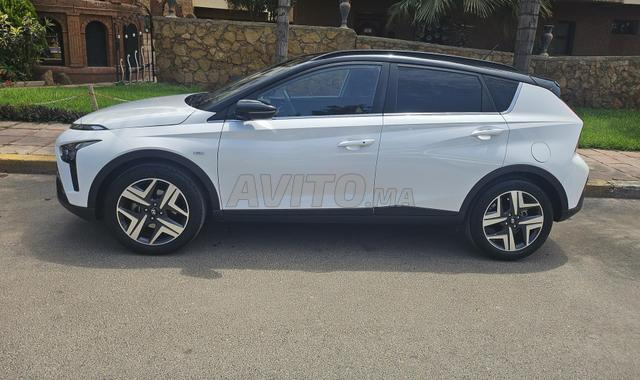Hyundai Bayon 2024 presque neuve - 2
