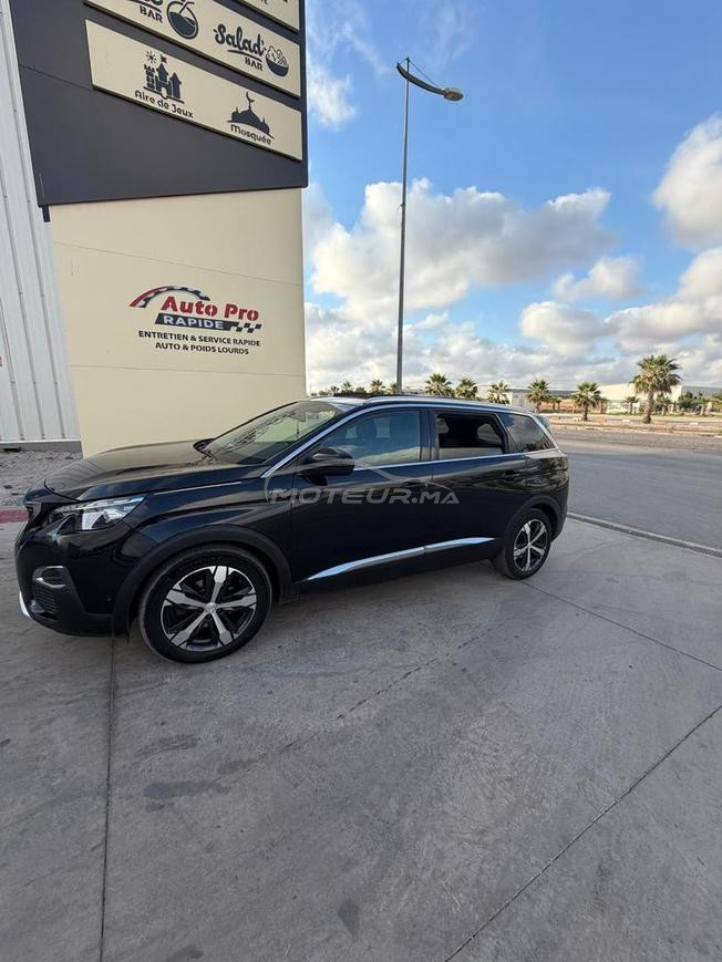 Peugeot 5008 GT Line tt option toit ouvrant 