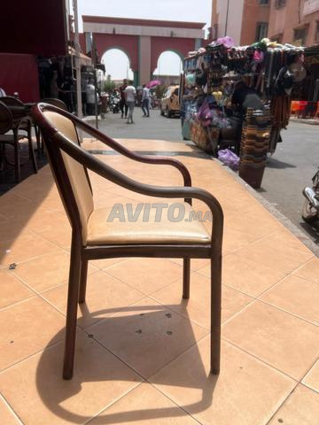 32 chaises en fer pour cafés - 2