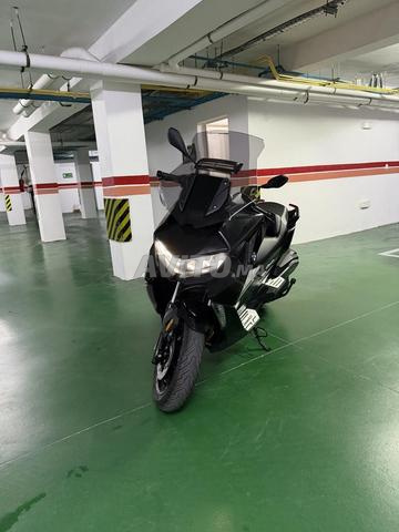 BMW c400 gt triple black