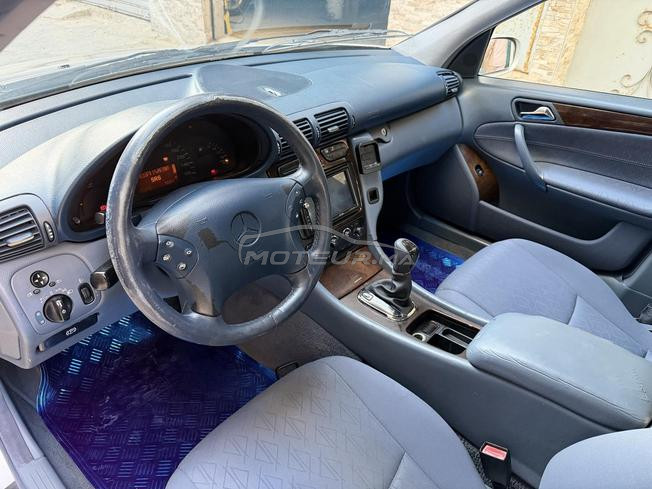 Mercedes Benz C220