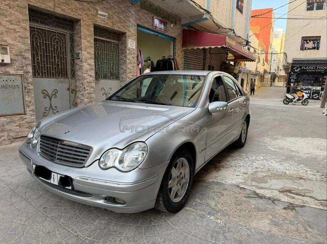 Mercedes Benz C220