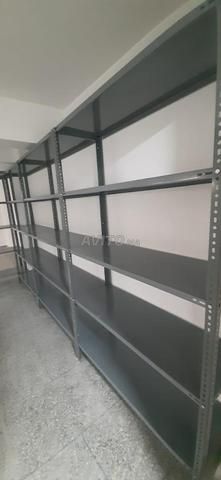 Rayonnage léger 90 kg par étagères 