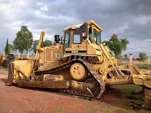 À louer Bulldozer D6H D6R D6D