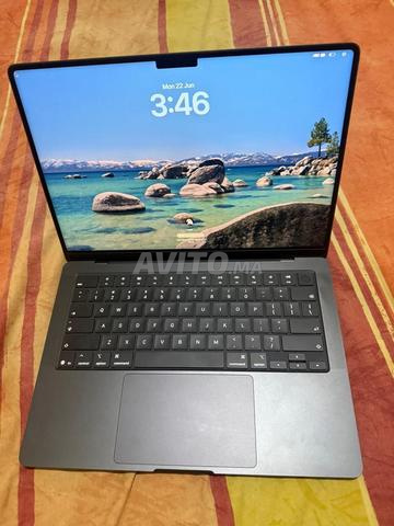ماك بوك 💻 برو M5 ماكس 64 جيجا MDM نقي بحالو جديد