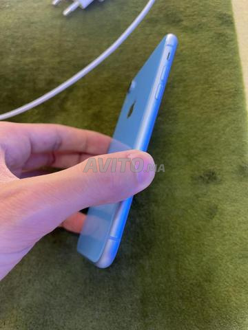 iPhone XR 64G état neuf - 2