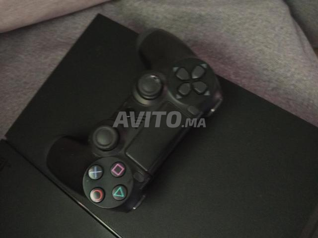 PS4 comme neuve - 2