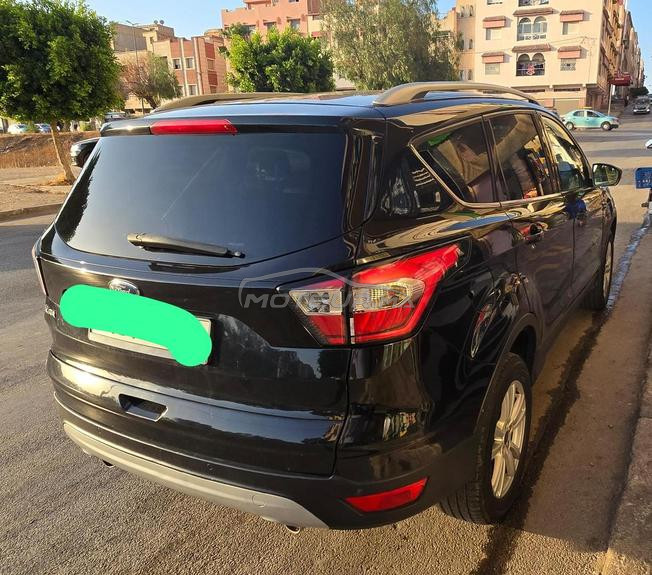 Ford kuga en très bon état 