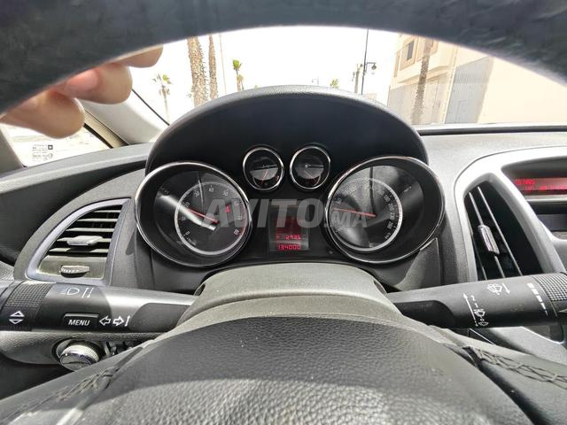 Opel Astra essence - 2