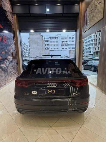 أودي Q8 إس-لاين