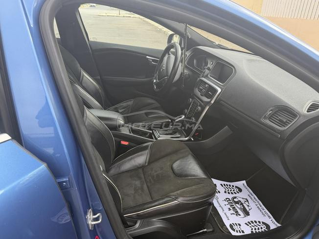 Volvo V40 Diesel Automatique 2017 à Kénitra