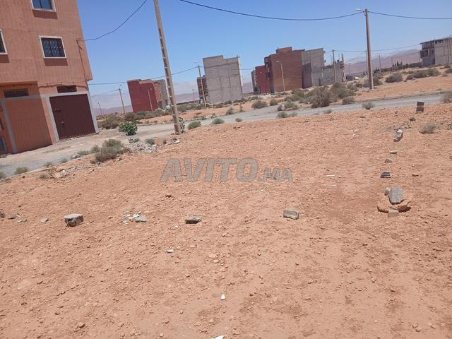 Terrain enregistré à vendre dans la subdivision Oued Noun Al Omrane Guelmim