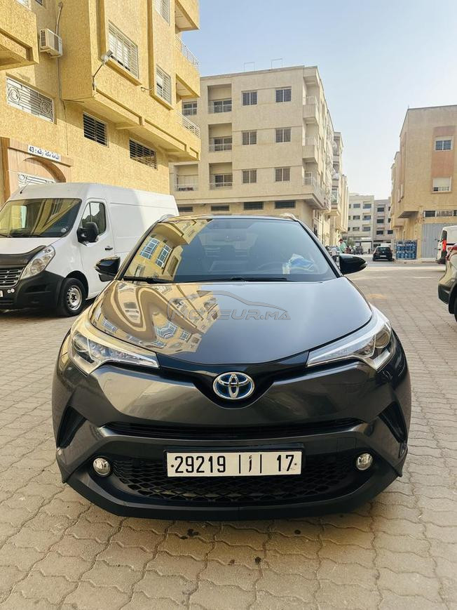 Toyota C-HR Hybride Automatique 2019 à Fès