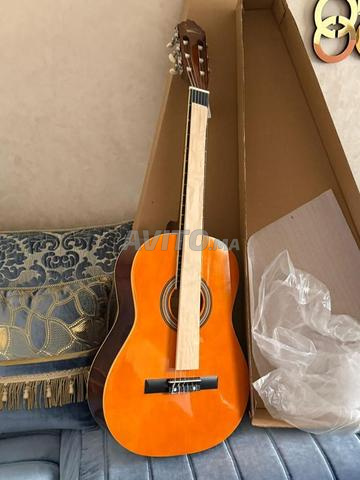 Guitare Sonata excellente