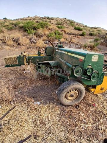 مقطورة جرار جيدة جداً ونظيفة للغاية وبسعر مناسب للغاية - 2