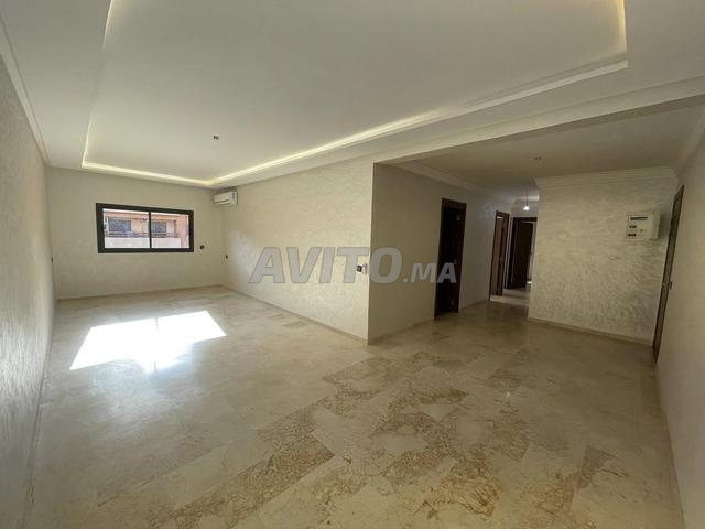 شقة 3 غرف سكنية مع مسبح - 2