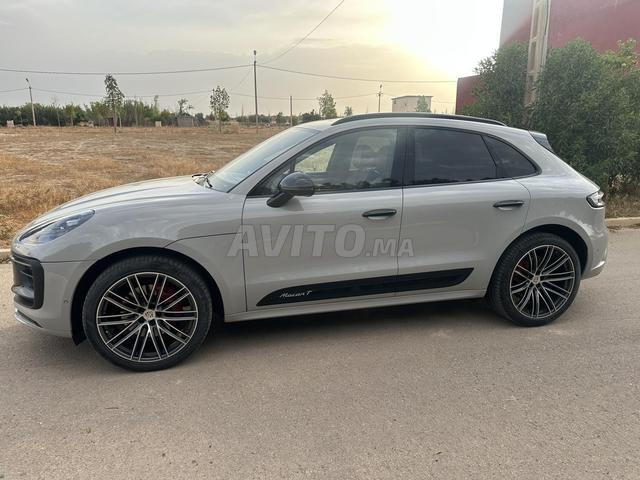 Porsche Macan Essence Automatique 2023 à Oujda - 2