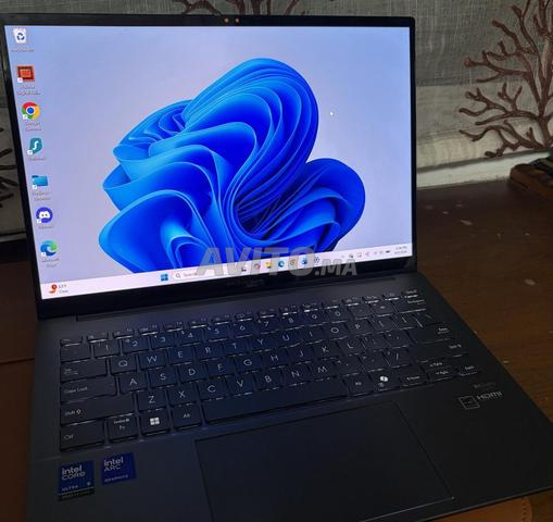asus zenbook 14 intel core ultra 9 32GB RAM 1TB