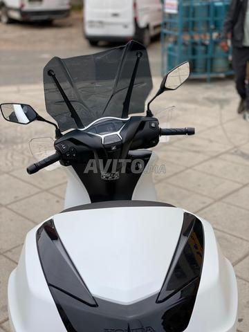 هوندا SH 150i 2025 مستوردة جديدة - 2