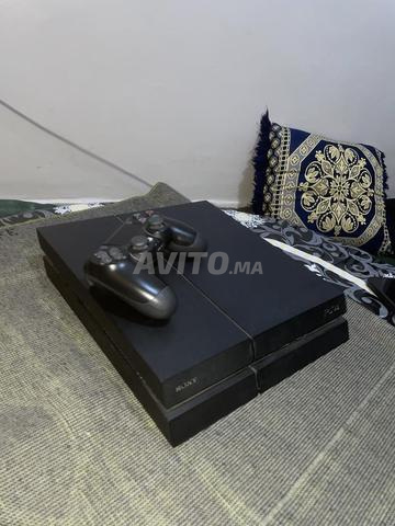 PS4 propre jamais ouverte - 2