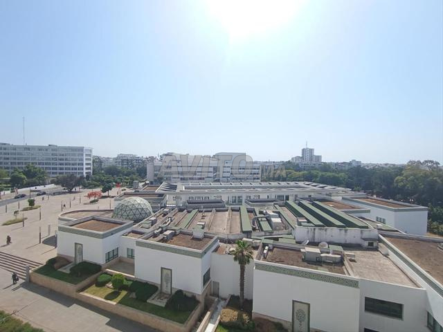Appartement à vendre 138 m² à Rabat - 2