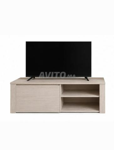 Meuble TV et vitrine - 2